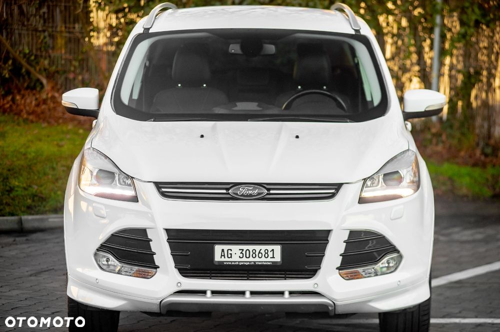 Ford Kuga 2.0 TDCi 4x4 Titanium - 3