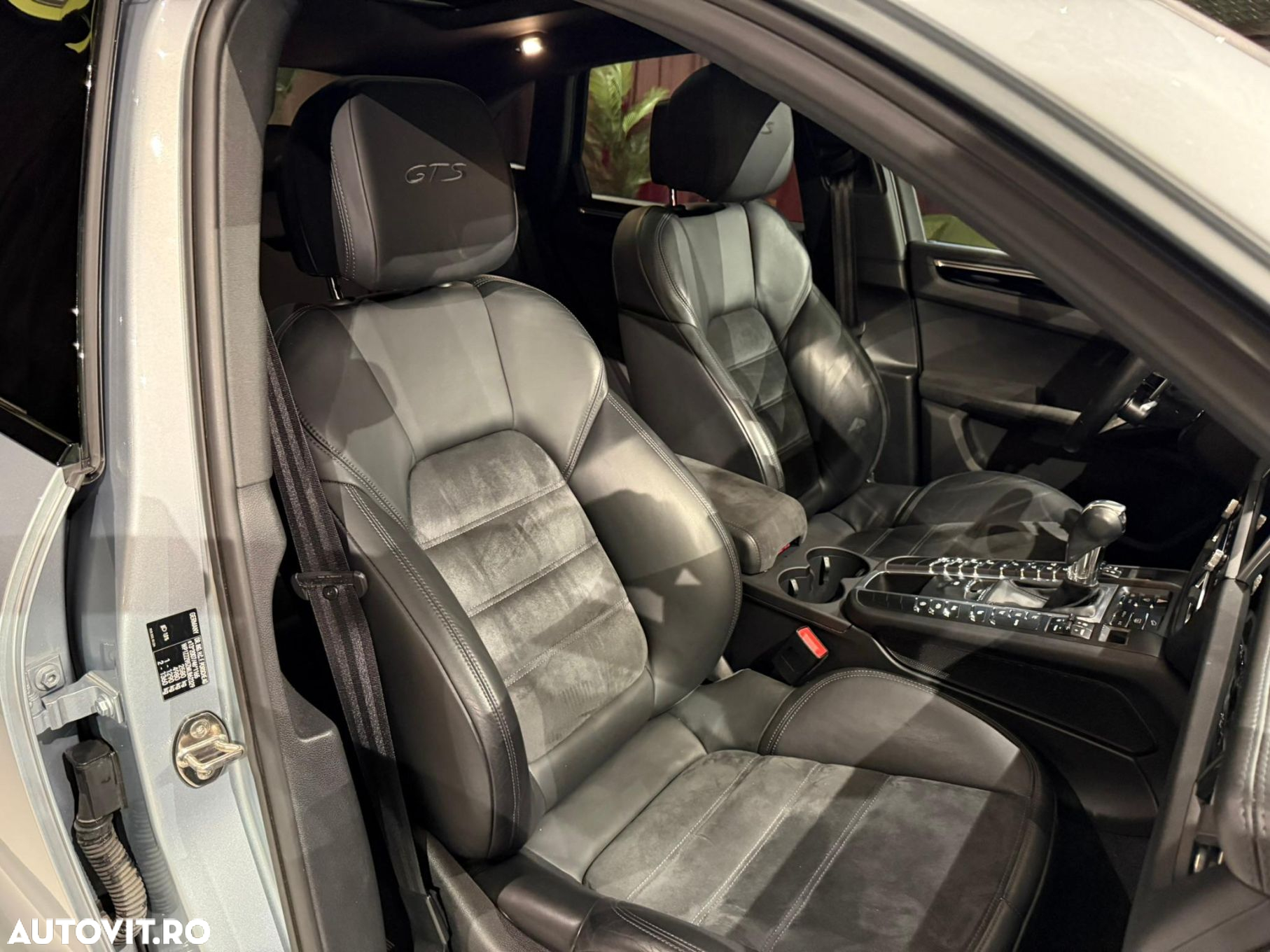 Porsche Macan - 18