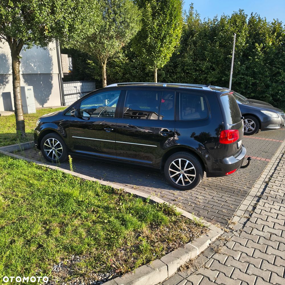 Volkswagen Touran 2.0 TDI DPF Highline - 1