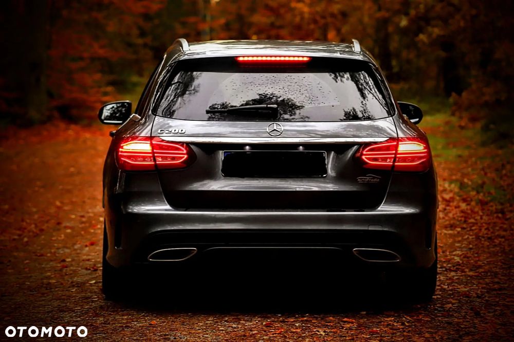 Mercedes-Benz Klasa C 200 9G-TRONIC AMG Line - 2