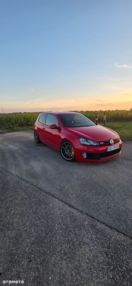 Volkswagen Golf 2.0 TSI GTI DSG - 1