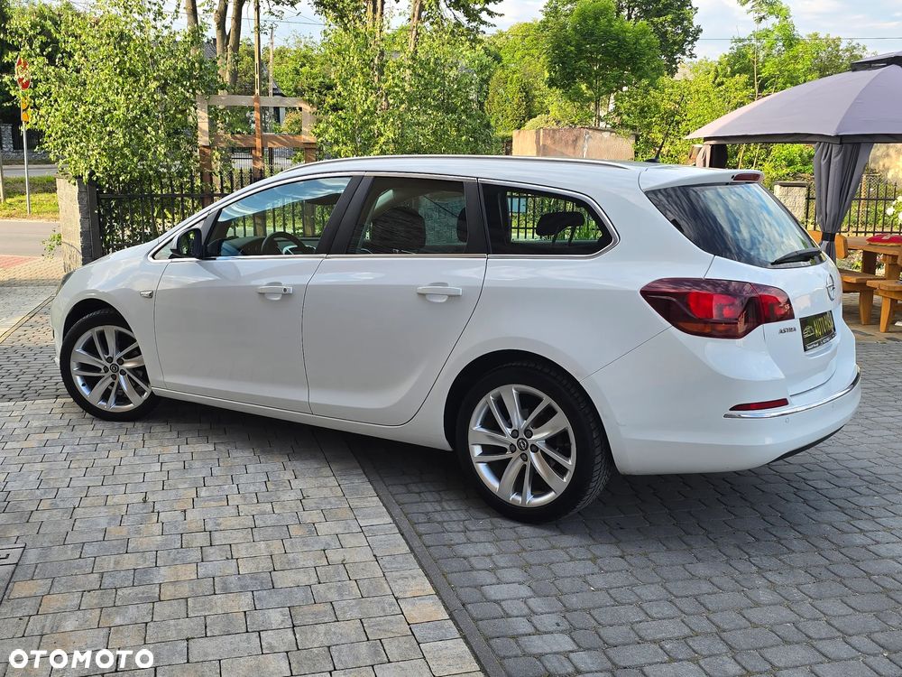 Opel Astra 1.4 Turbo - 17
