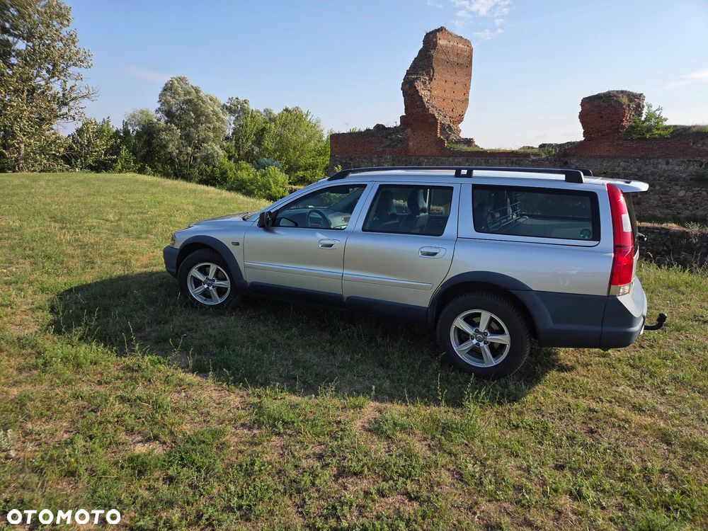 Volvo XC 70 D5 AWD Automatik - 2