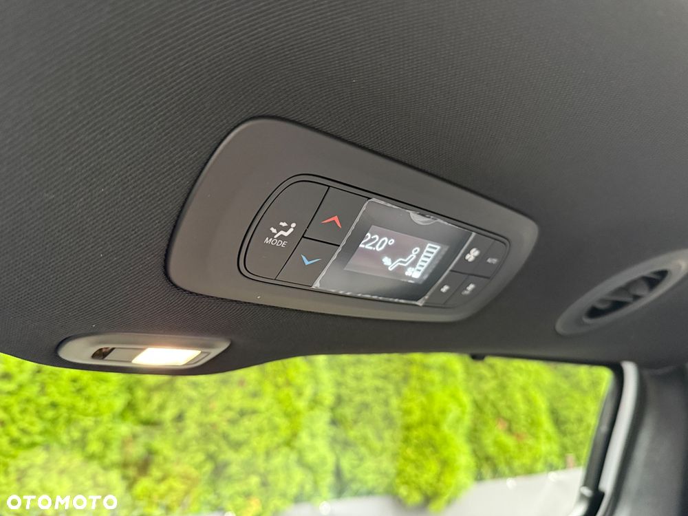 Chrysler Pacifica - 29