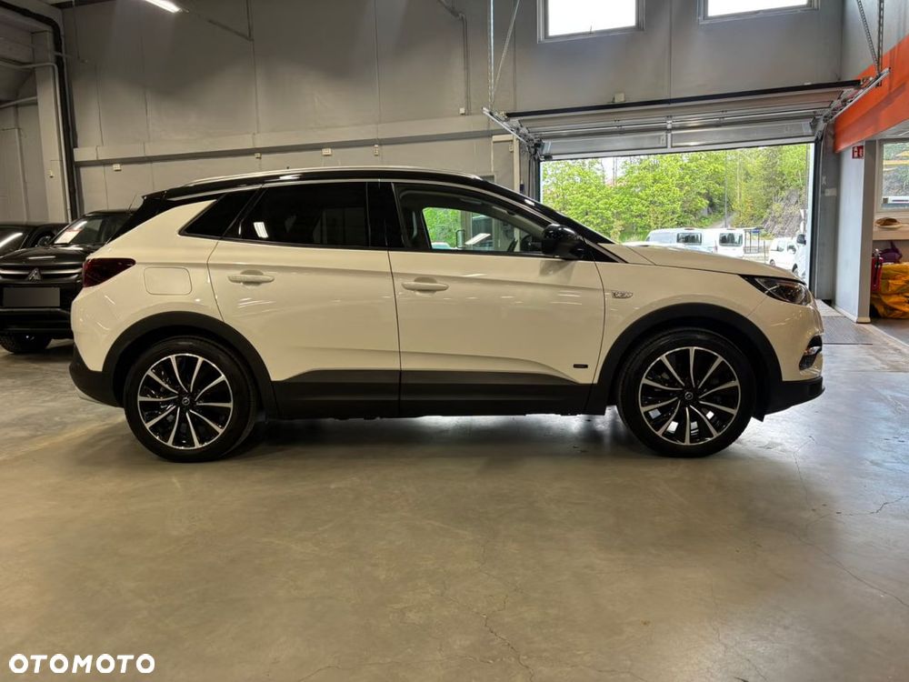 Opel Grandland X Plug-in-Hybrid4 1.6 DI Start/Stop Ultimate - 5