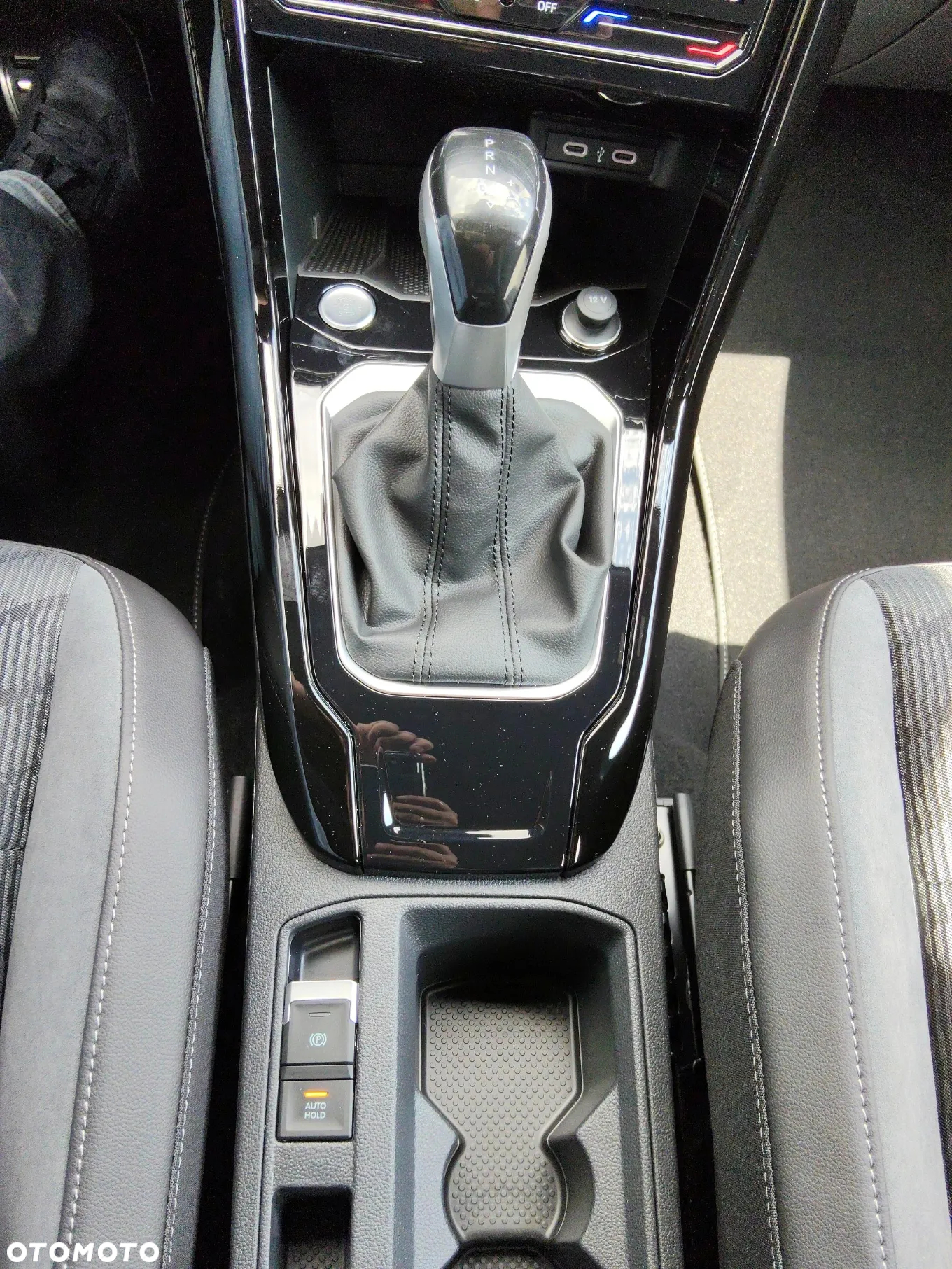 Volkswagen T-Roc 1.5 TSI R-Line Plus DSG - 27