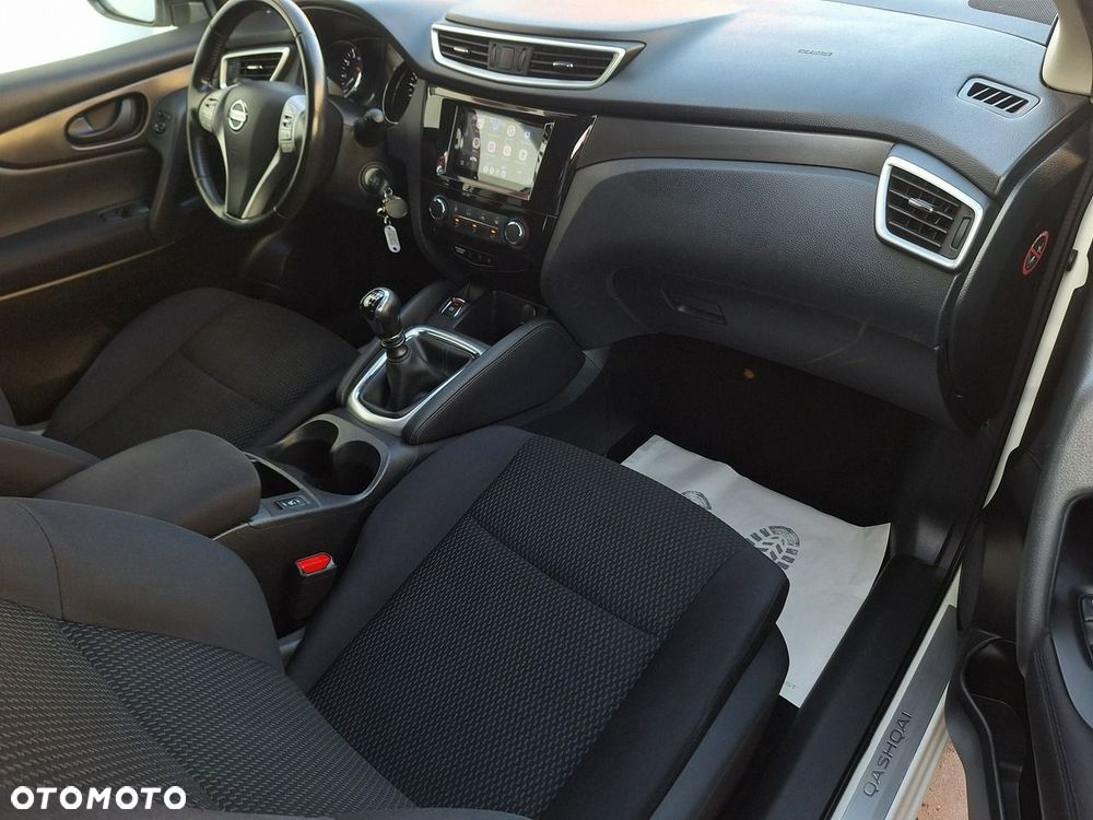 Nissan Qashqai - 18
