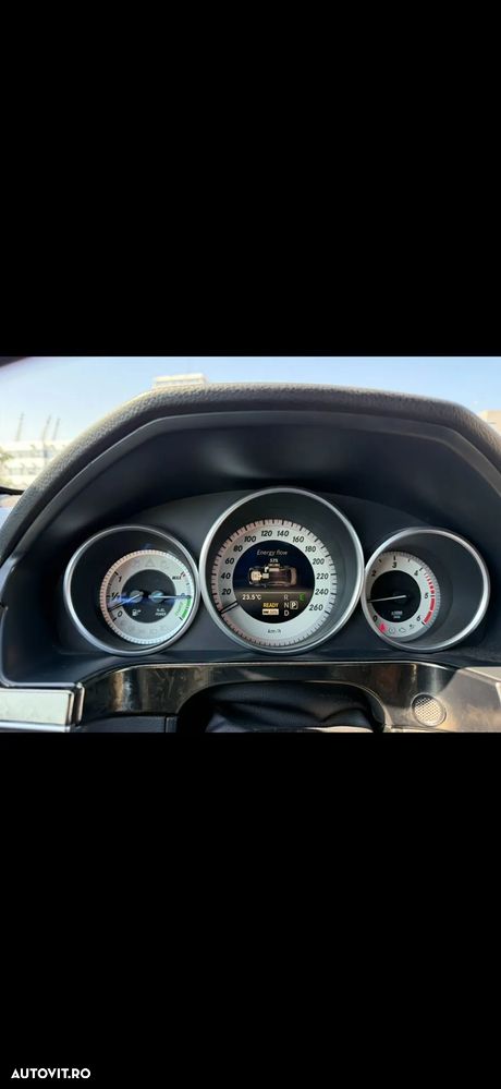 Mercedes-Benz E 300 BlueTEC HYBRID Aut. - 14