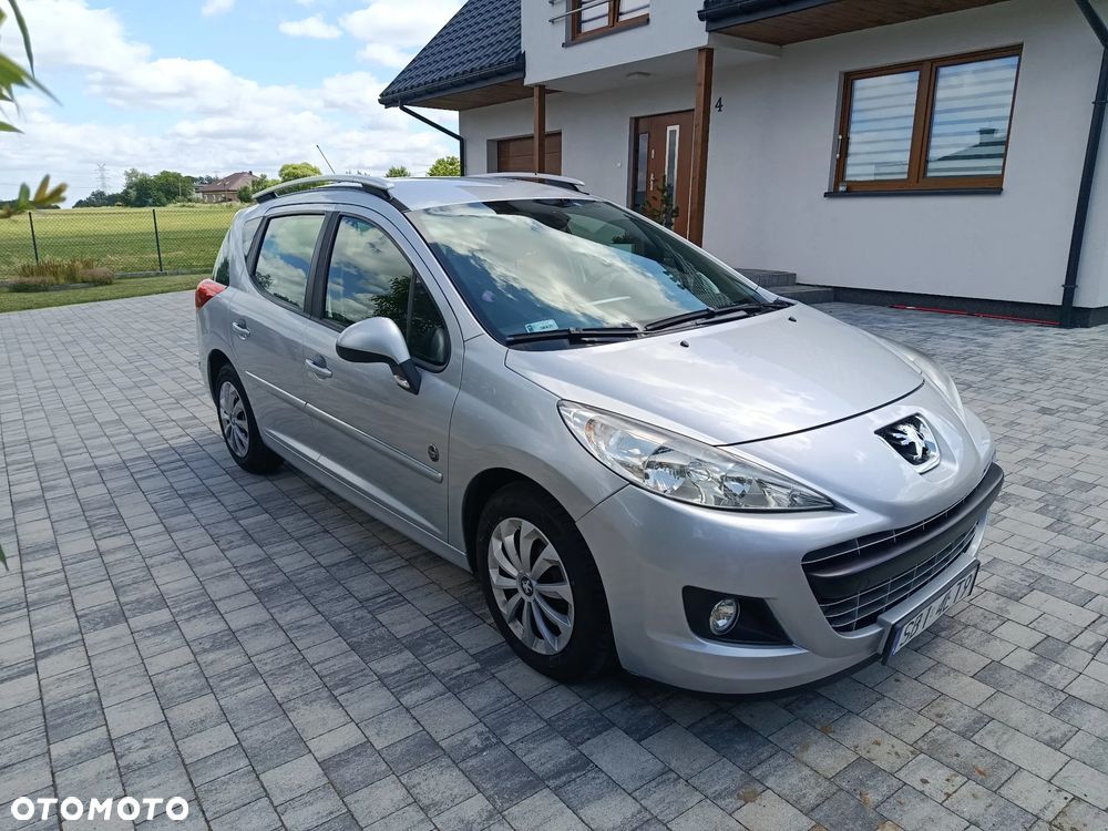 Peugeot 207 95 VTi Urban Move - 1