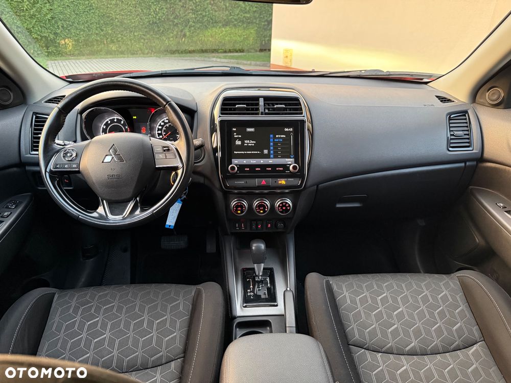 Mitsubishi ASX 2.0 4WD CVT Spirit+ - 23