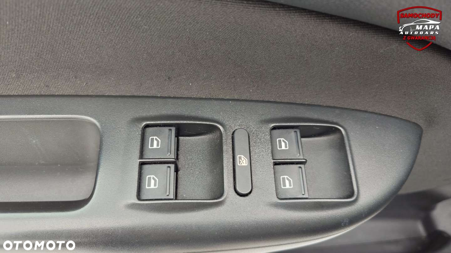 Skoda Octavia 1.4 TSI Ambiente DSG - 27