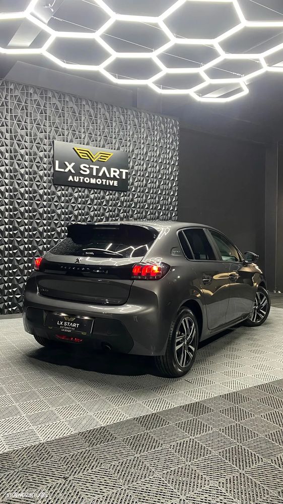 Peugeot 208 1.2 PureTech GT EAT8 - 7