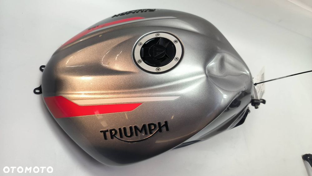 Zbiornik paliwa Triumph Street Triple 765 RS 2020r. - 1