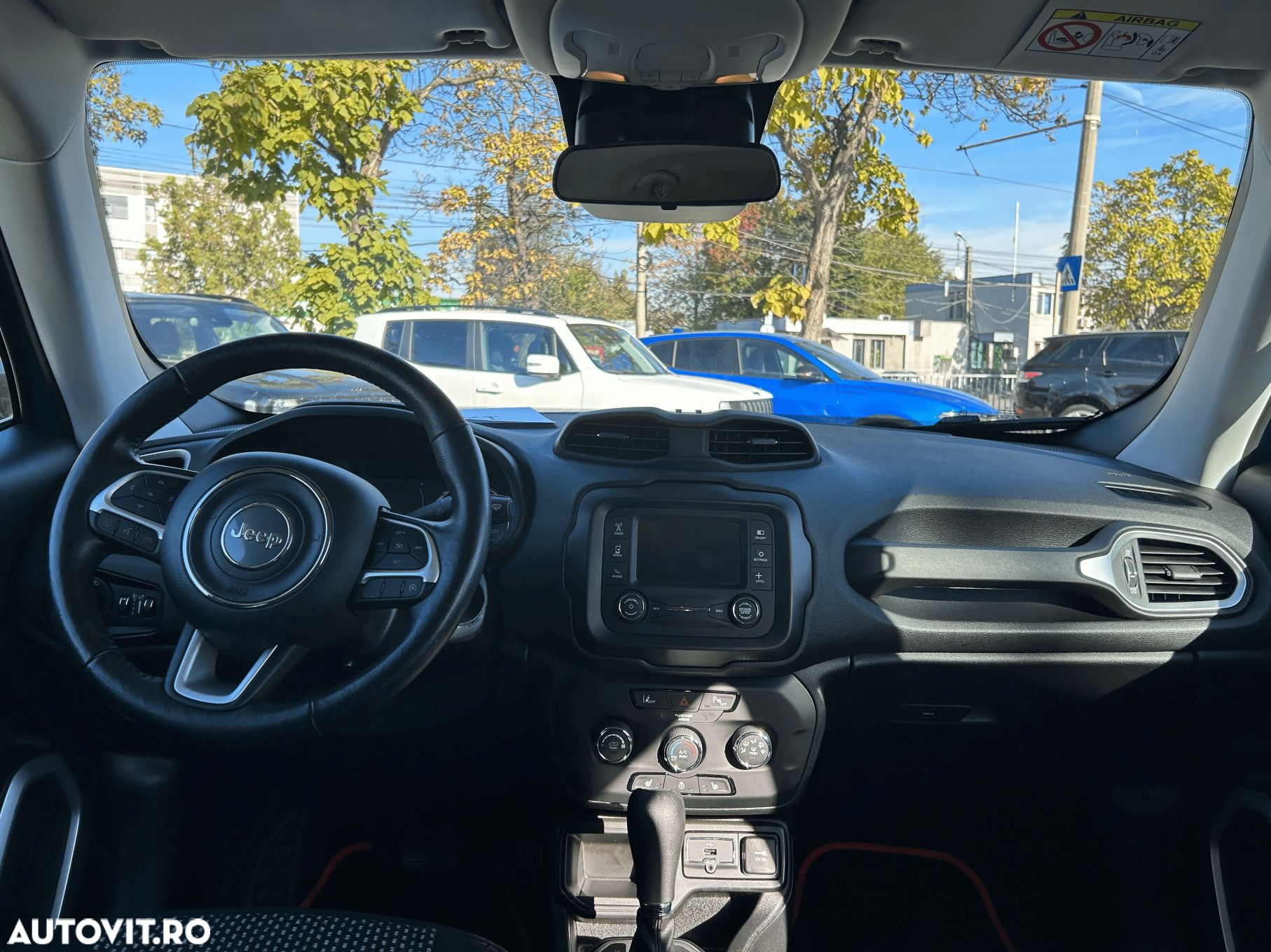 Jeep Renegade - 9