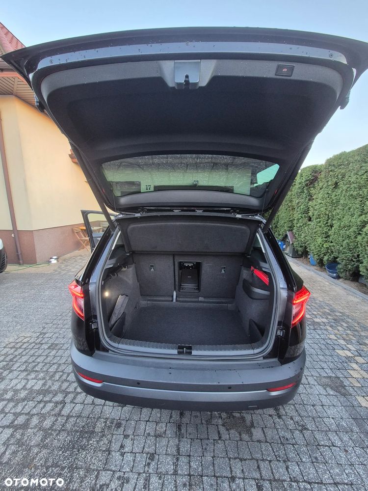 Skoda Karoq 1.6 TDI SCR DSG Style - 18