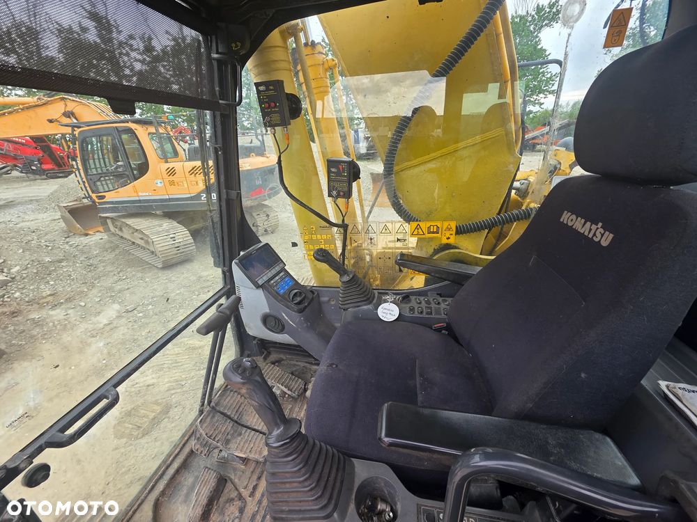 Komatsu PC240 LC8 LONG 18m - 8