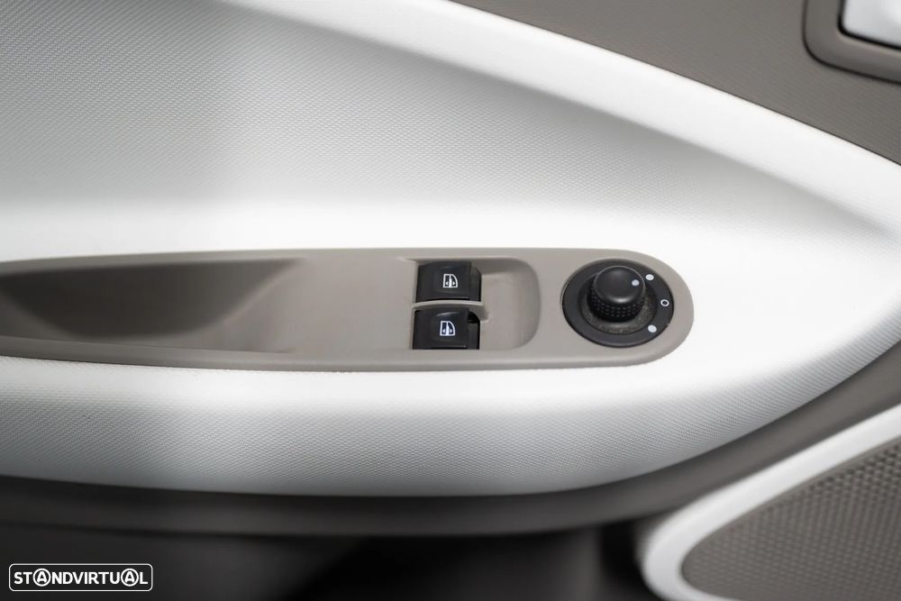 Renault Zoe (c/ Bateria) Life 40 - 27