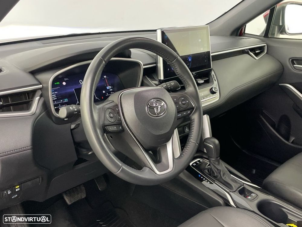 Toyota Corolla Cross 1.8 Hybrid Luxury - 15