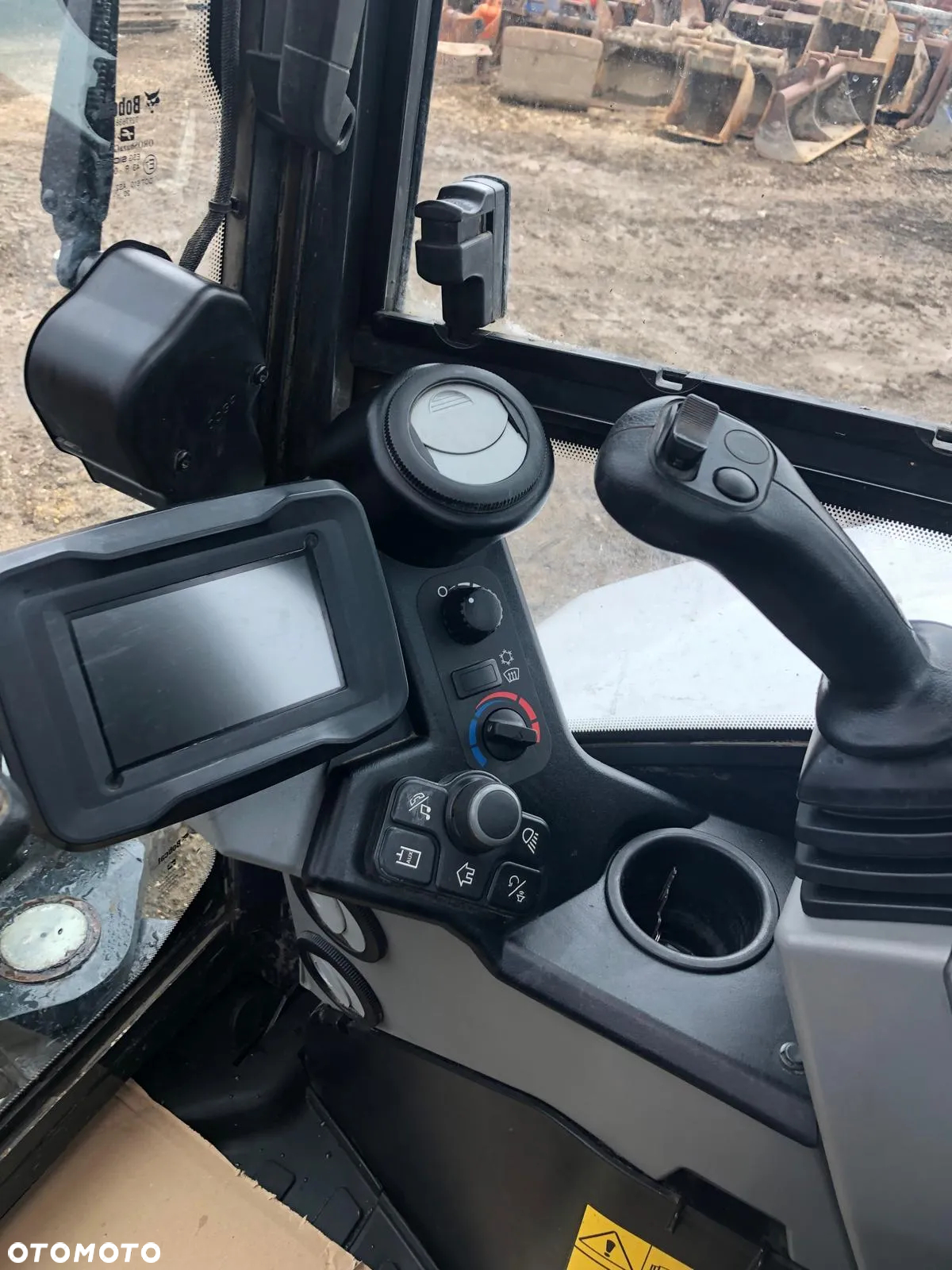 Bobcat E50 Z E45 - 11