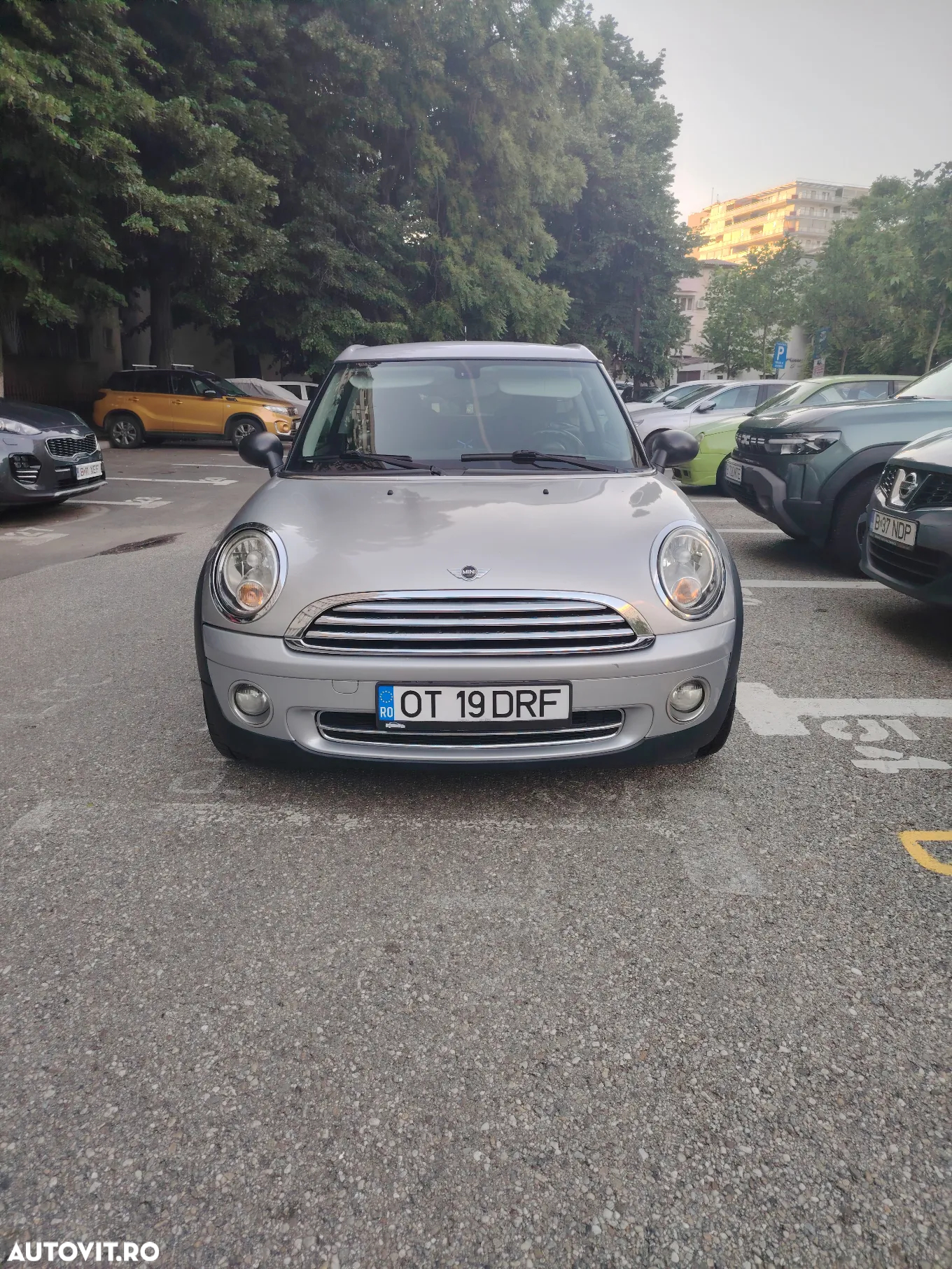 Mini Clubman One - 2