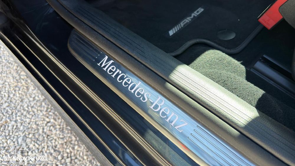 Mercedes-Benz E 300 de AMG Line 4Matic - 26