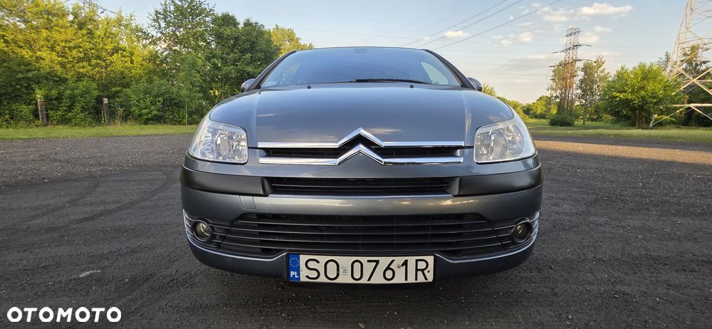 Citroën C4 1.4 16V Magic - 2