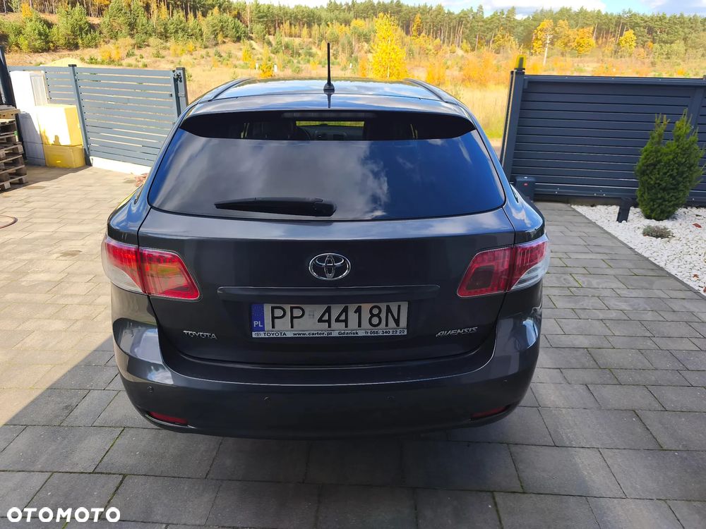 Toyota Avensis 2.0 D-4D Premium - 7
