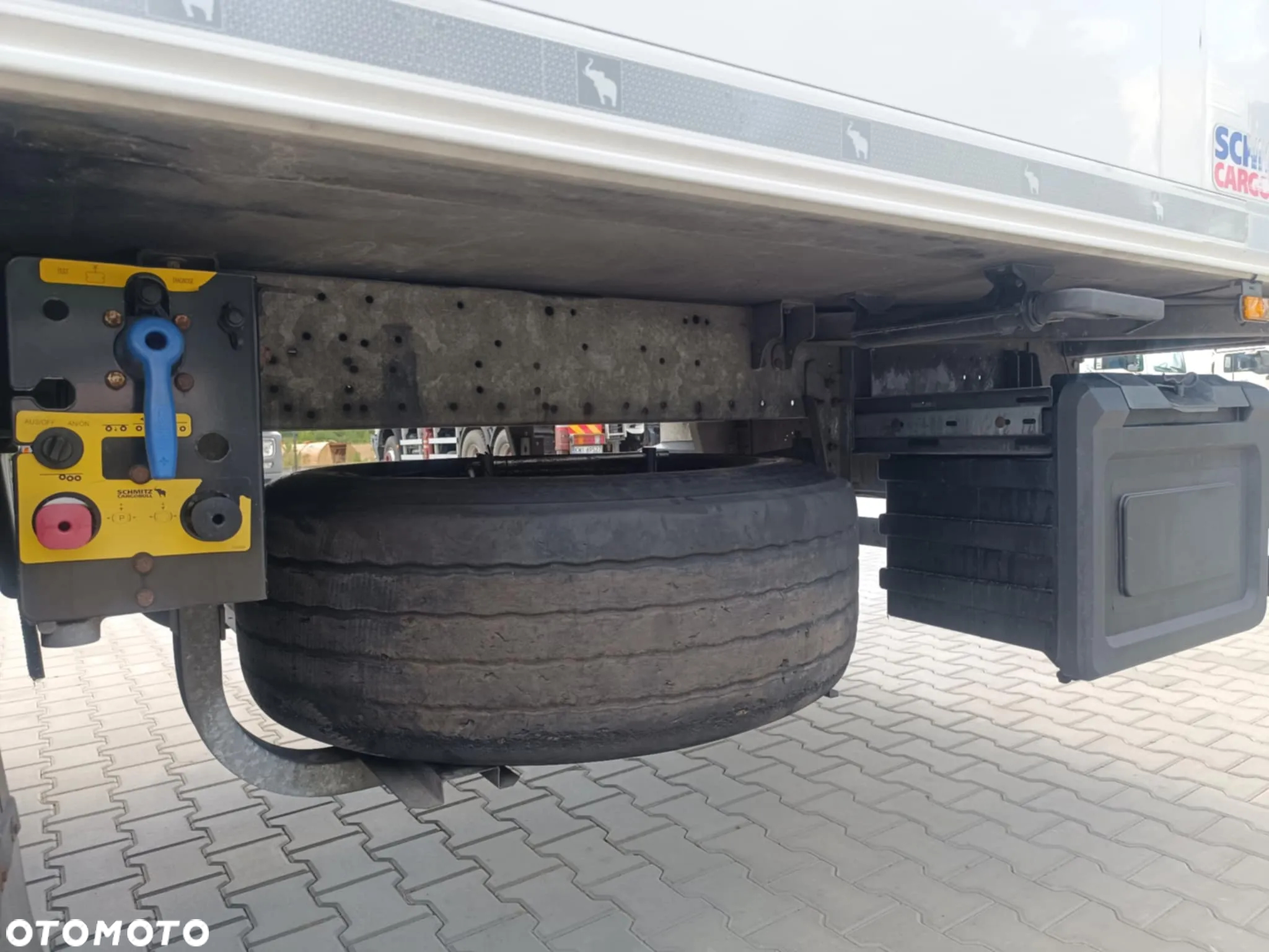 Schmitz Cargobull Chłodnia 2018 rok Nowe Opony, oś podnoszona, paleciary Idealna - 11