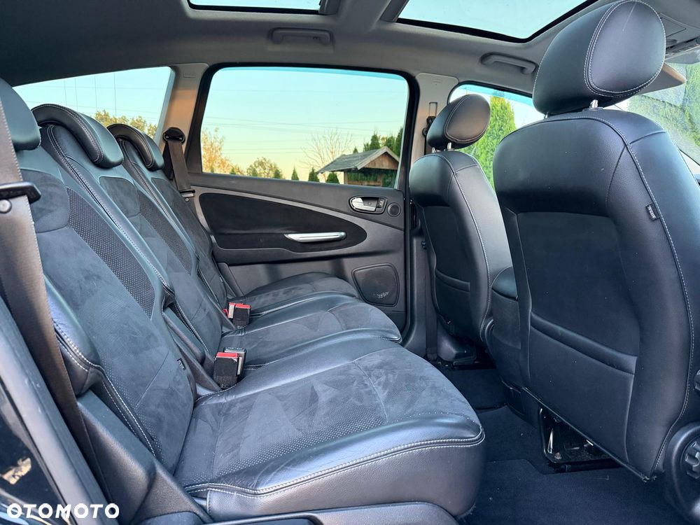 Ford S-Max - 7