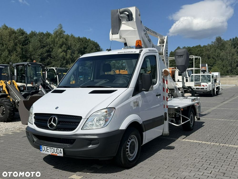 Mercedes-Benz Sprinter - 7