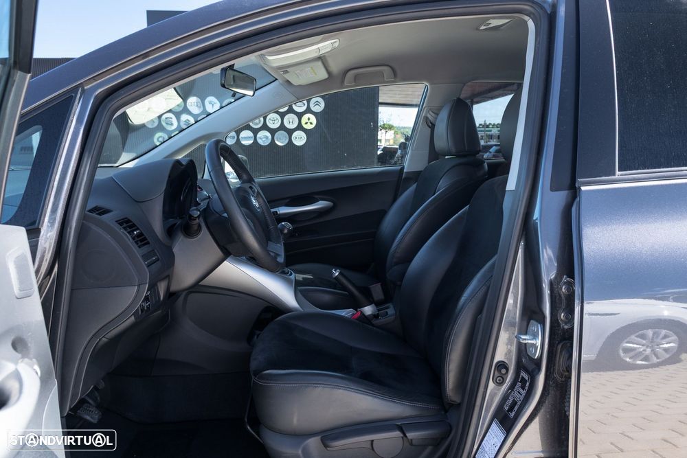 Toyota Auris 1.4 D-4D Comfort - 10