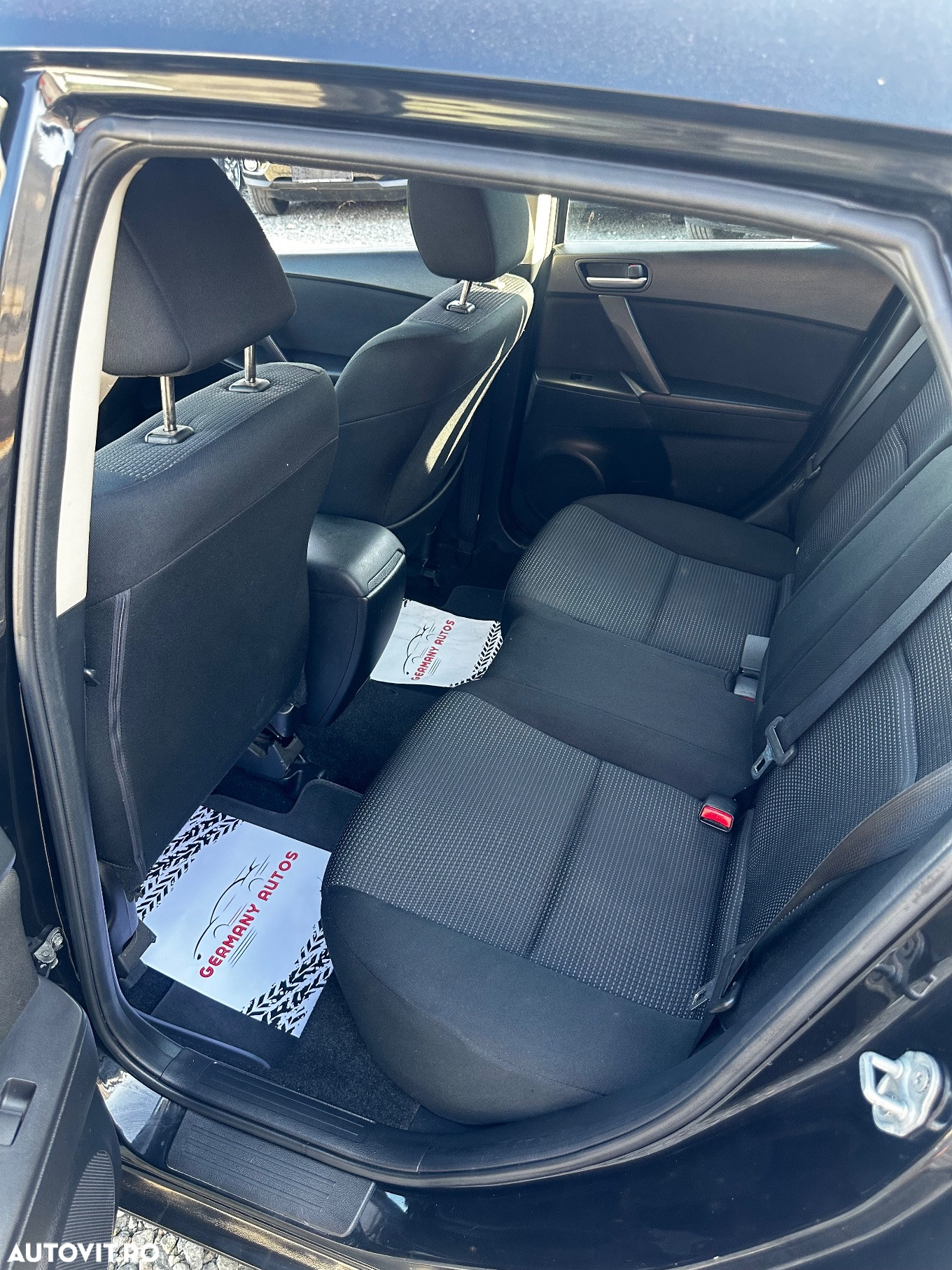 Mazda 3 - 8