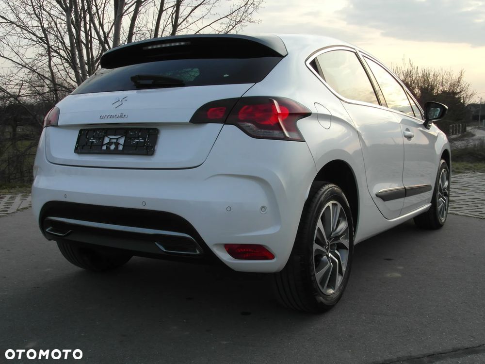 Citroën DS4 VTi 120 SoChic - 11