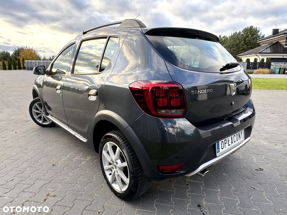 Dacia Sandero Stepway TCe 100 Celebration - 13