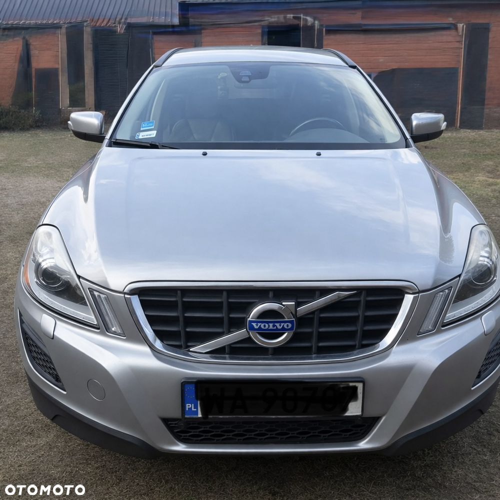 Volvo XC 60 D5 AWD Momentum - 1