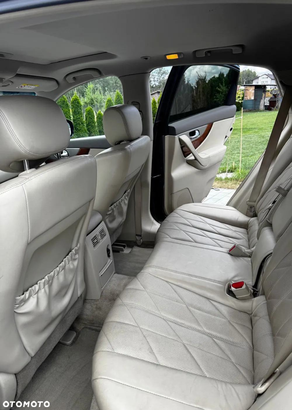Infiniti QX70 3.0d S Premium - 9