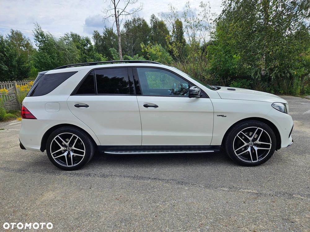 Mercedes-Benz GLE 350 d 4-Matic - 8