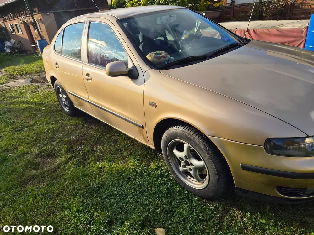 Seat Toledo 1.6 Stella - 4