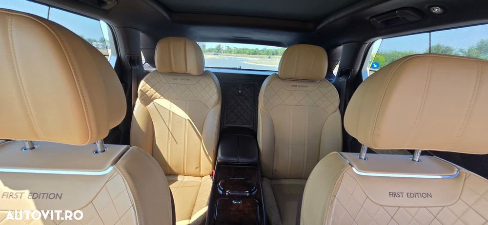 Bentley Bentayga - 10