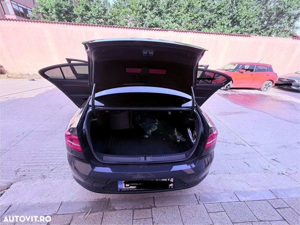 Volkswagen Passat 2.0 TDI DSG Highline - 20