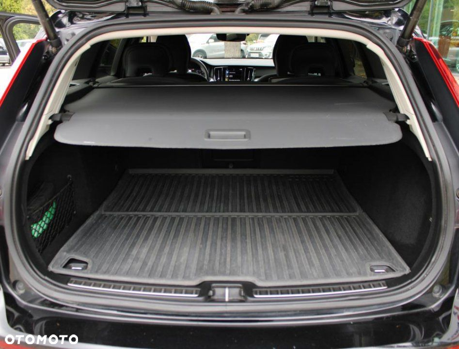Volvo V60 Cross Country - 26