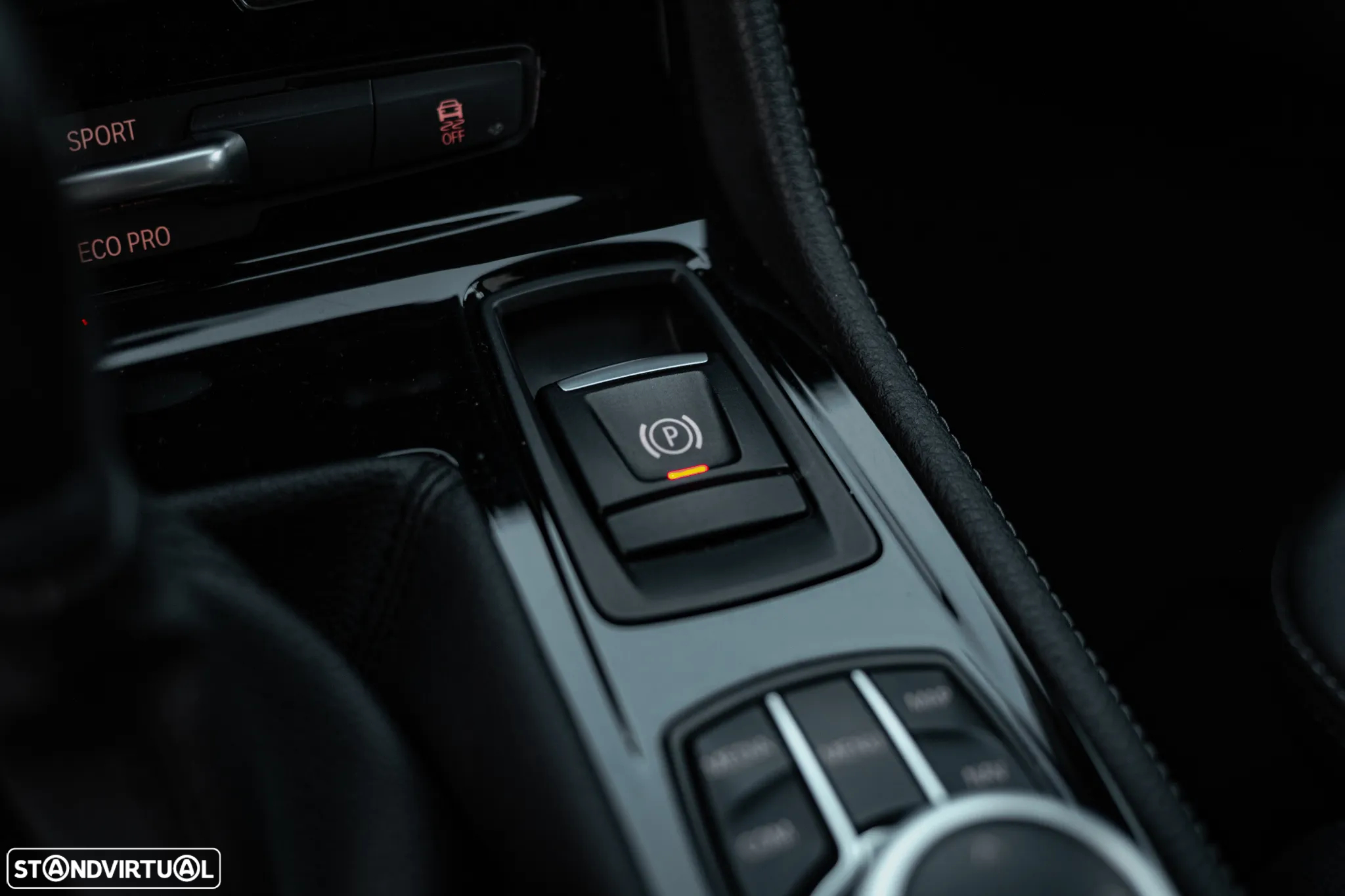 BMW 216 Active Tourer d Advantage - 26