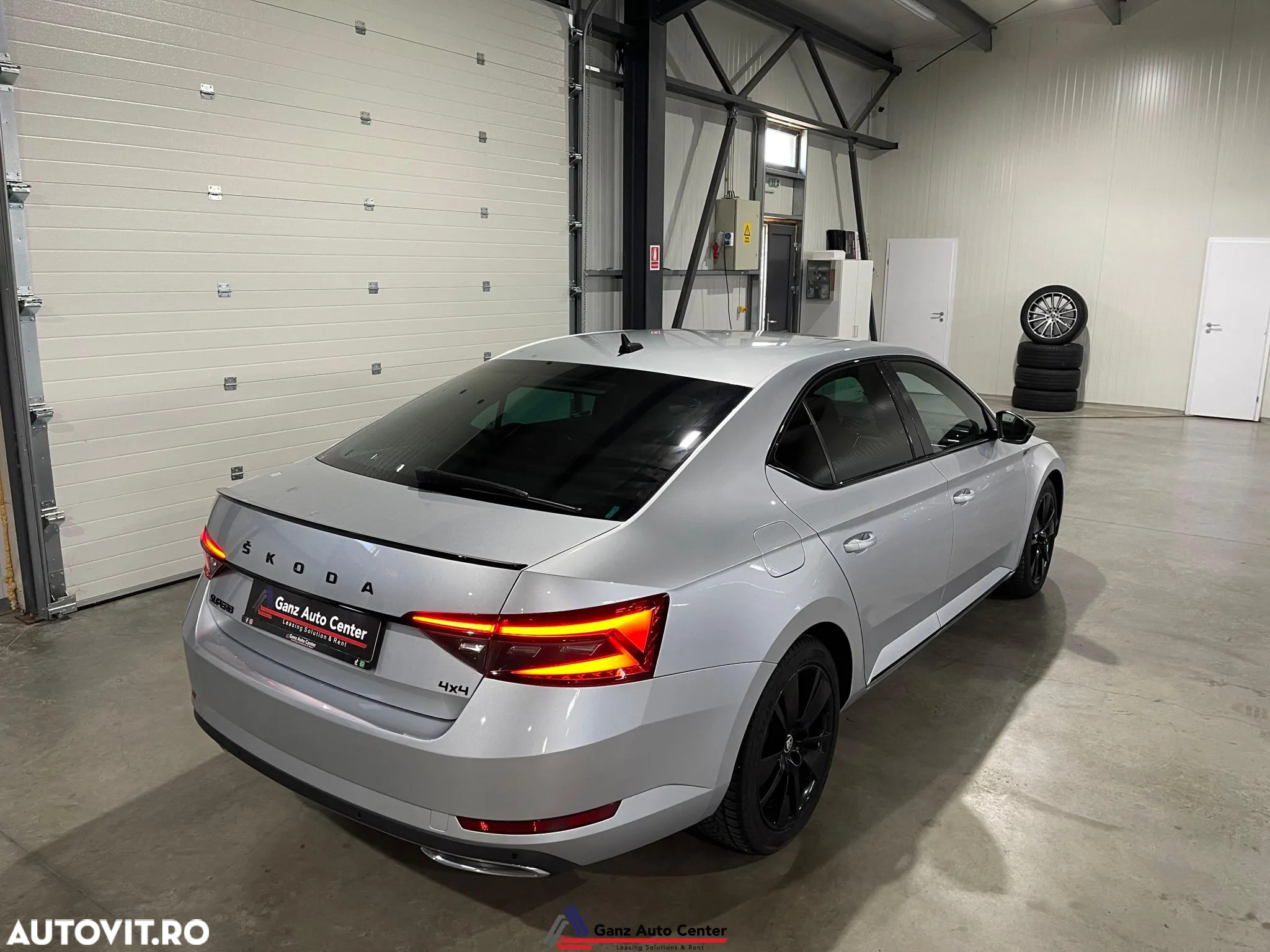 Skoda Superb 2.0 TDI 4X4 DSG Sportline - 35