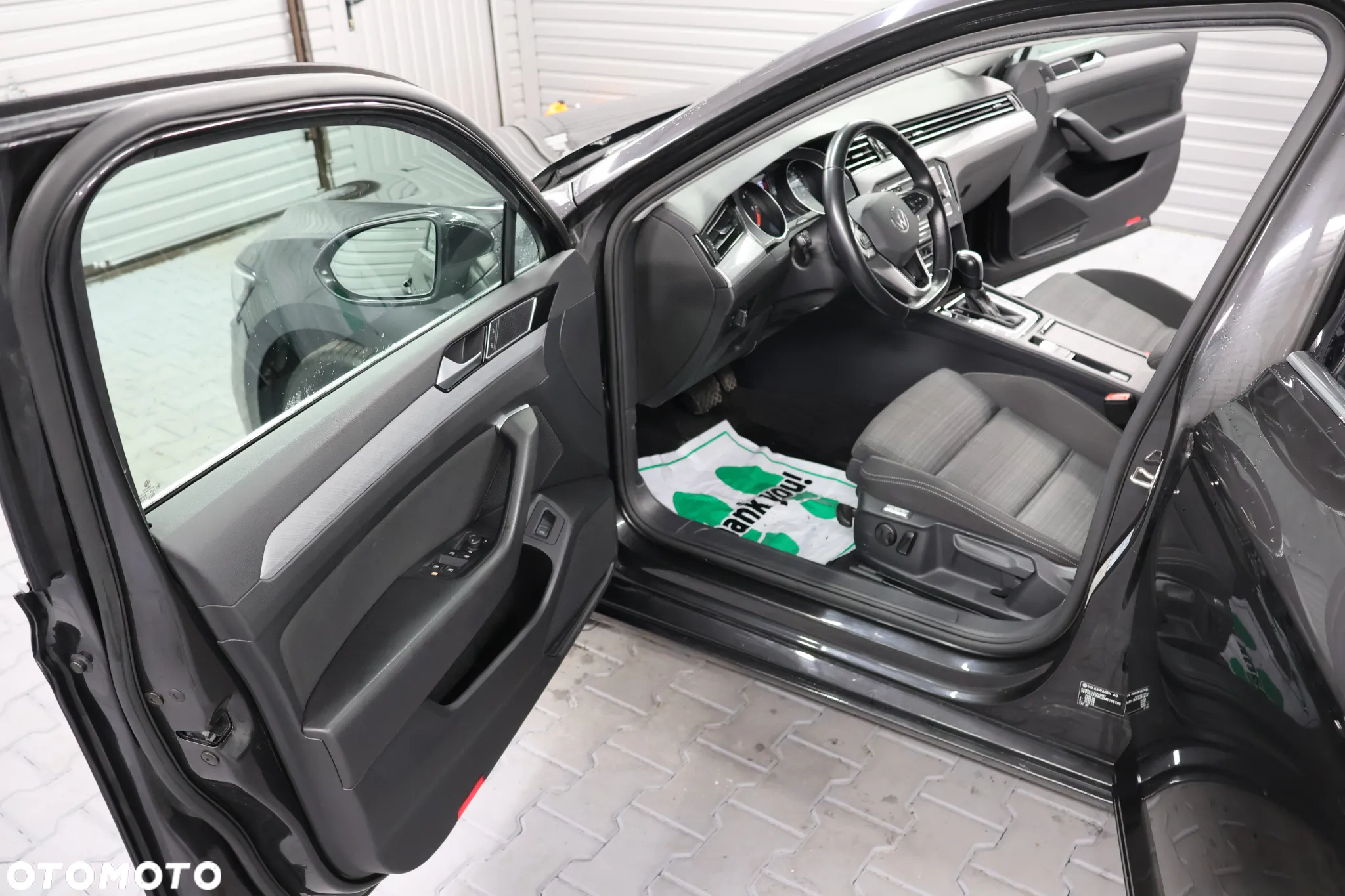 Volkswagen Passat 2.0 TDI EVO Elegance DSG - 8