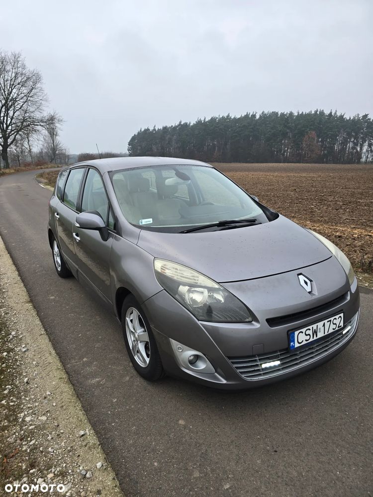Renault Scenic - 2