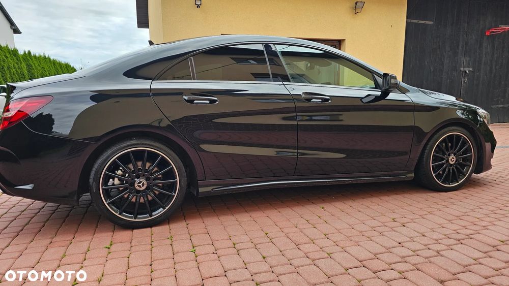 Mercedes-Benz CLA 200 d 4Matic 7G-DCT AMG Line - 19