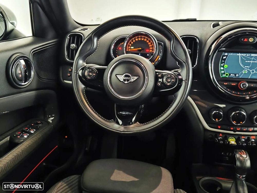 MINI Countryman Cooper SE ALL4 Auto - 36