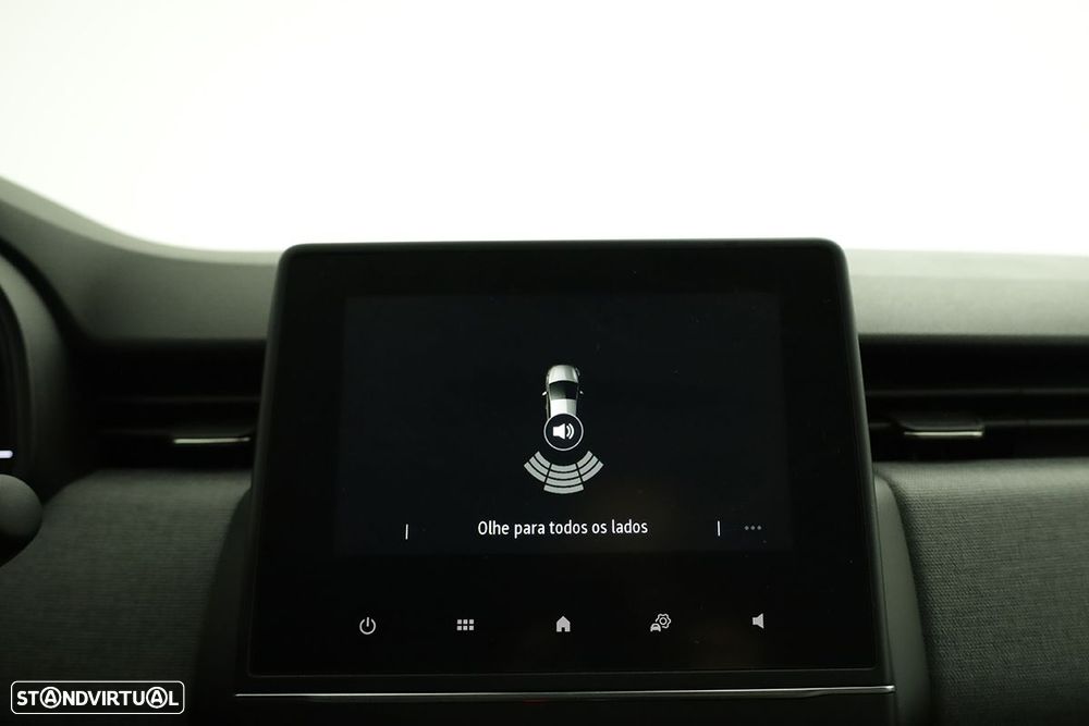 Renault Clio 1.0 TCe Evolution Bi-Fuel - 11