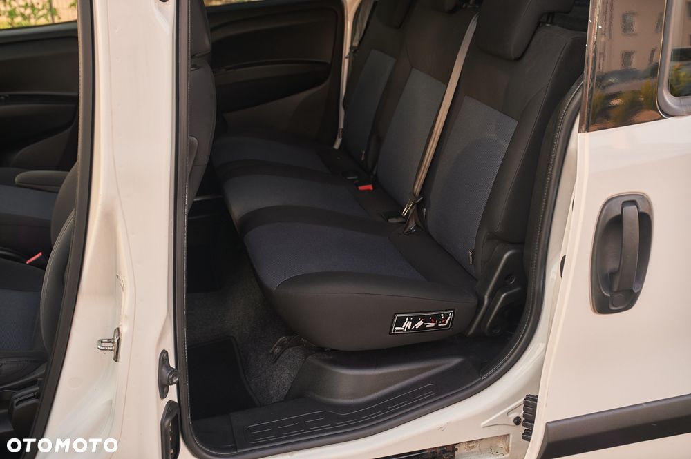 Opel Combo 1.6 CDTI L1H2 Edition - 30