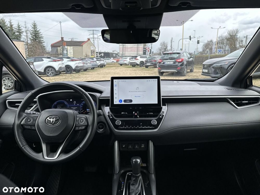 Toyota Corolla Cross - 8